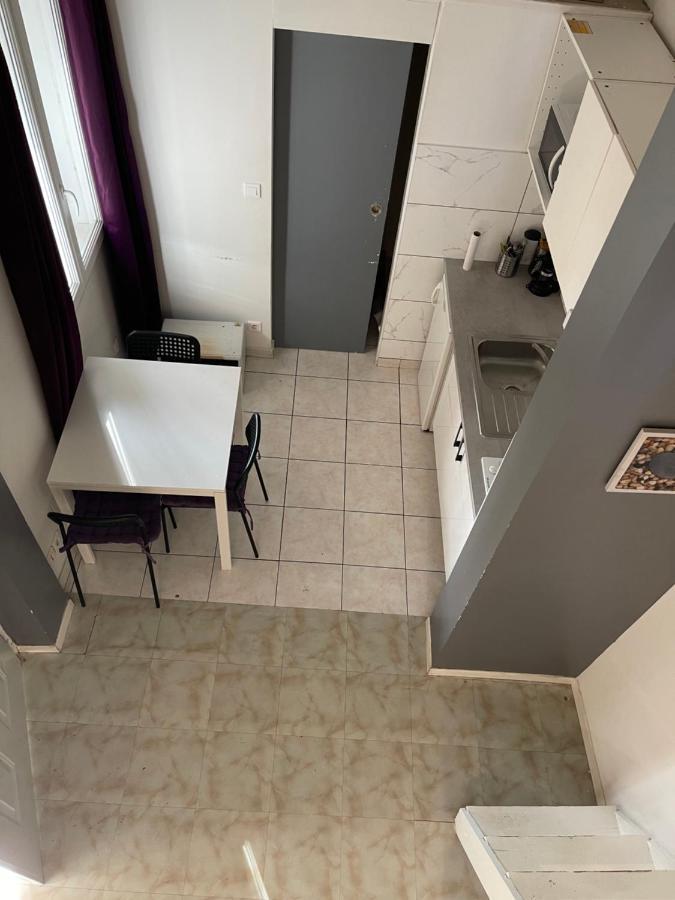 Petit Duplex Gare Saint-Roch Montpellier Exterior foto